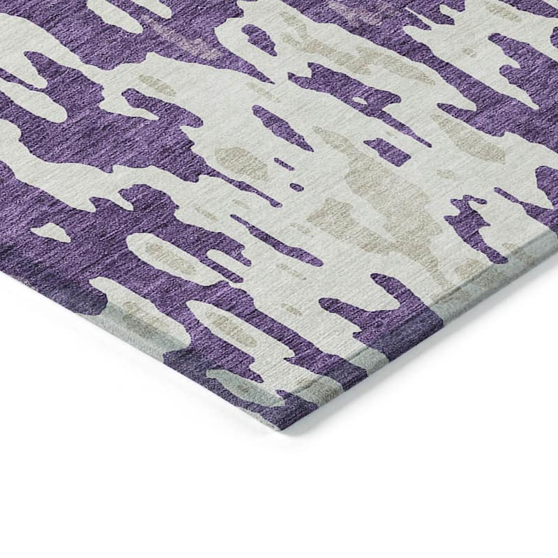 Machine Washable Indoor/ Outdoor Abstract Contemporary Chantille Rug