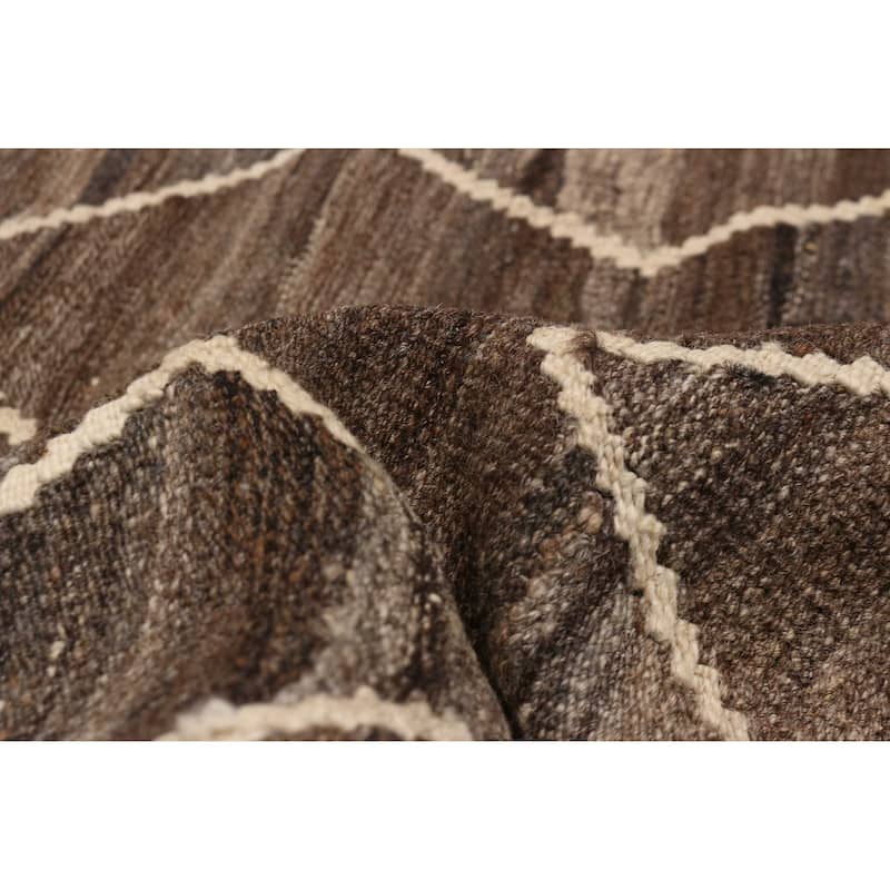 Sivas Brown Kilim 6'1" x 6'9" - 6'1 x 6'9