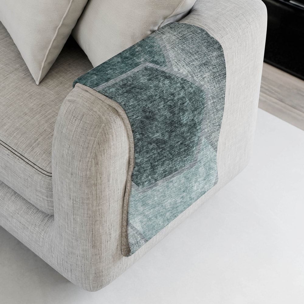 Premium Machine Washable Modern Geo Sherpa Throw Blanket