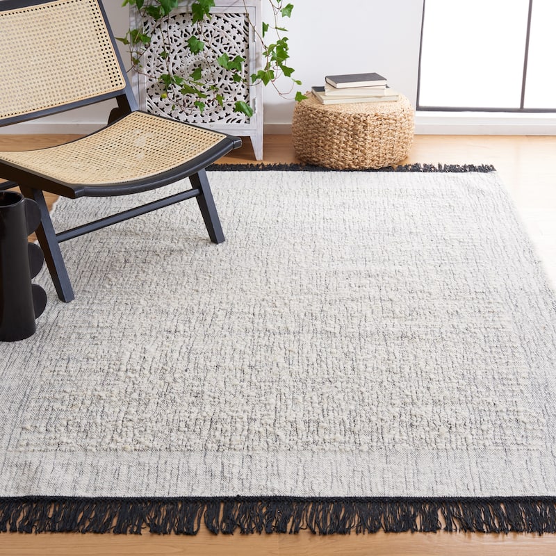 SAFAVIEH Handmade Natura Fenke Geometric Cotton Rug - 3' x 5' - Ivory/Black