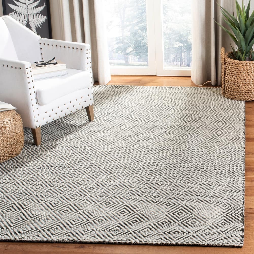 SAFAVIEH Handmade Vermont Kirstin Wool Rug