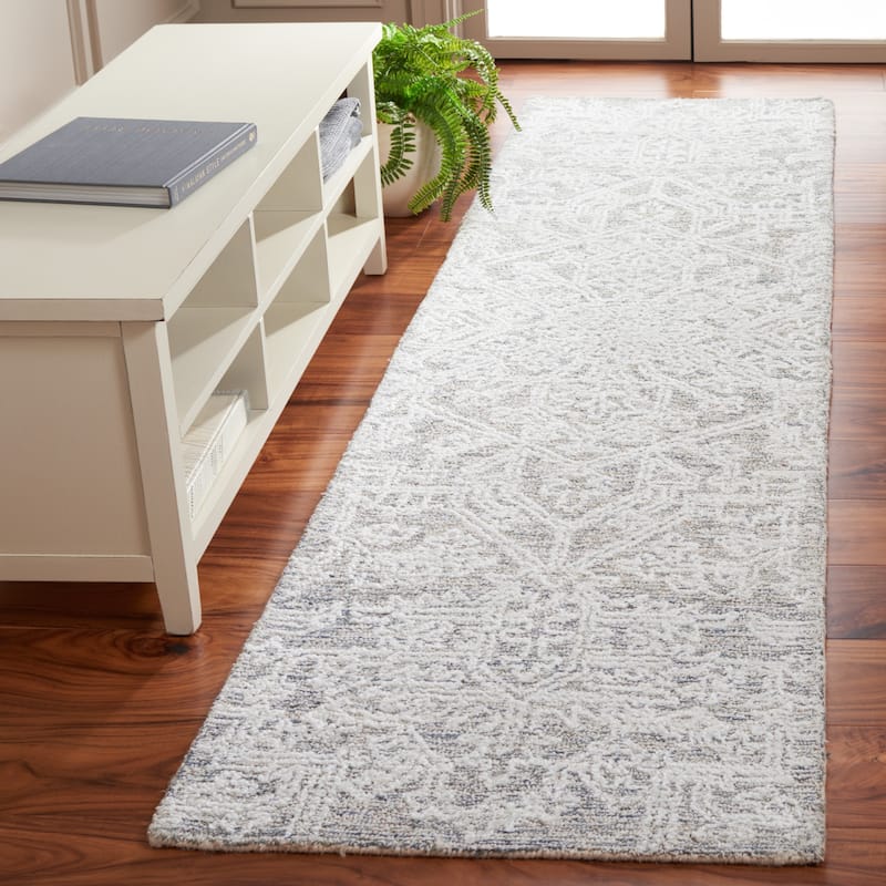 SAFAVIEH Handmade Ebony Fanita Modern Rug - 2'3" x 9' Runner - Grey/Ivory