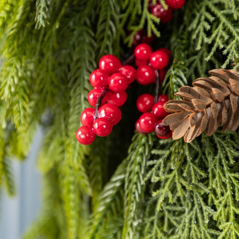 ﻿ Glitzhome Artificial Christmas Tree Potted Xmas Plant with Red Berries, Pinecones, PE Dripping Pine for Home Holiday Decor