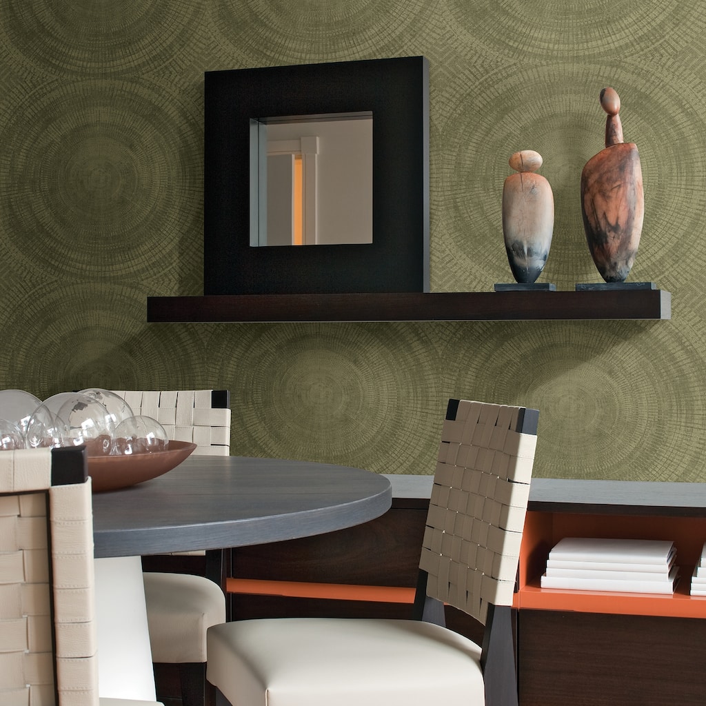 Medallions Clovis Lalit Medallion 33 FT. L x 20.5In. W Wallpaper Roll