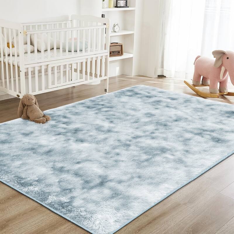 Silk and Wool Tie-Dyed Carpet, a Collision of Softness and Art - 5' x 8' - 5' x 8' - Grey