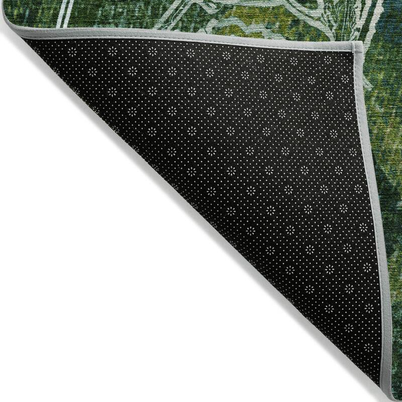 Machine Washable Indoor/ Outdoor Modern Floral Chantille Rug