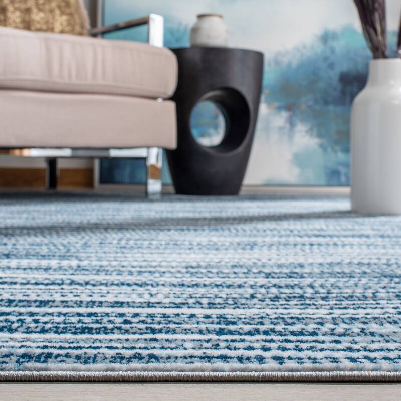 SAFAVIEH Lagoon Laraine Stripe Rug