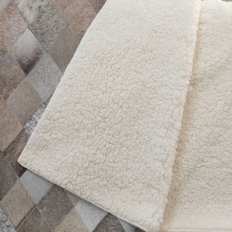 Premium Machine Washable ASB98 Faux Cowhide Sherpa Throw Blanket