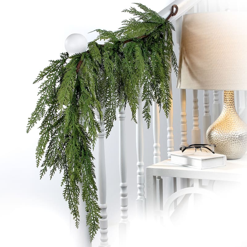 4' x 8" Lebanon Cedar Full Outdoor Artificial Christmas Garland, Unlit