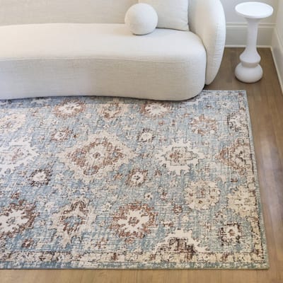 Annan Oriental Floral Area Rug