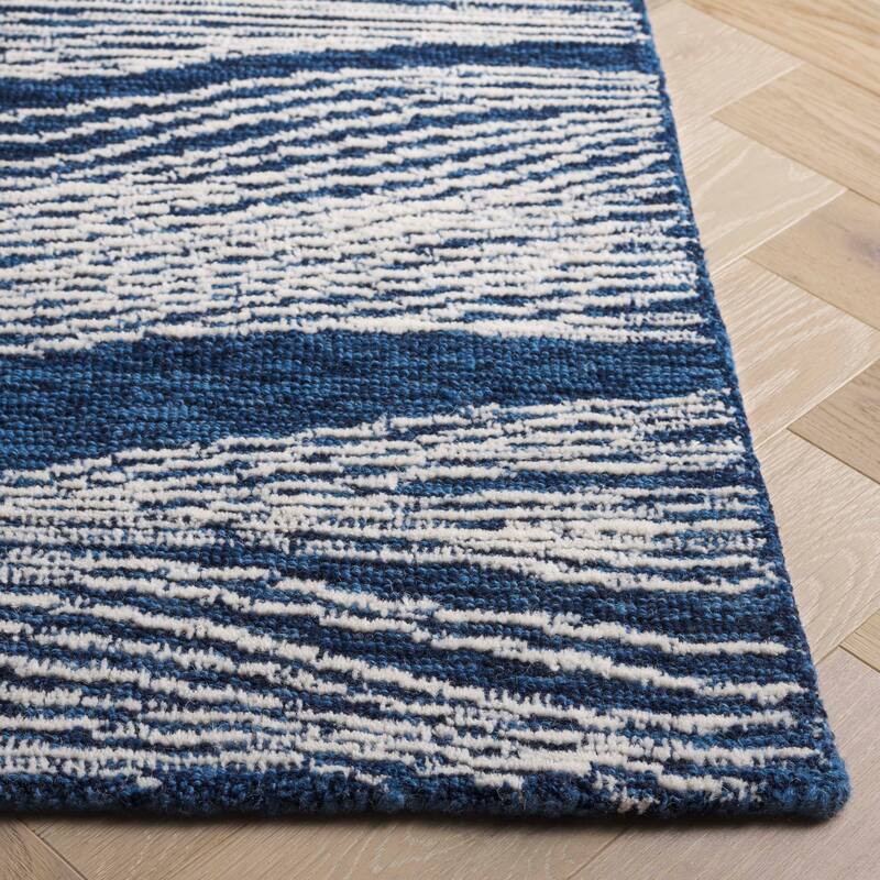 SAFAVIEH Handmade Metro Annarosa Modern Abstract Wool Rug