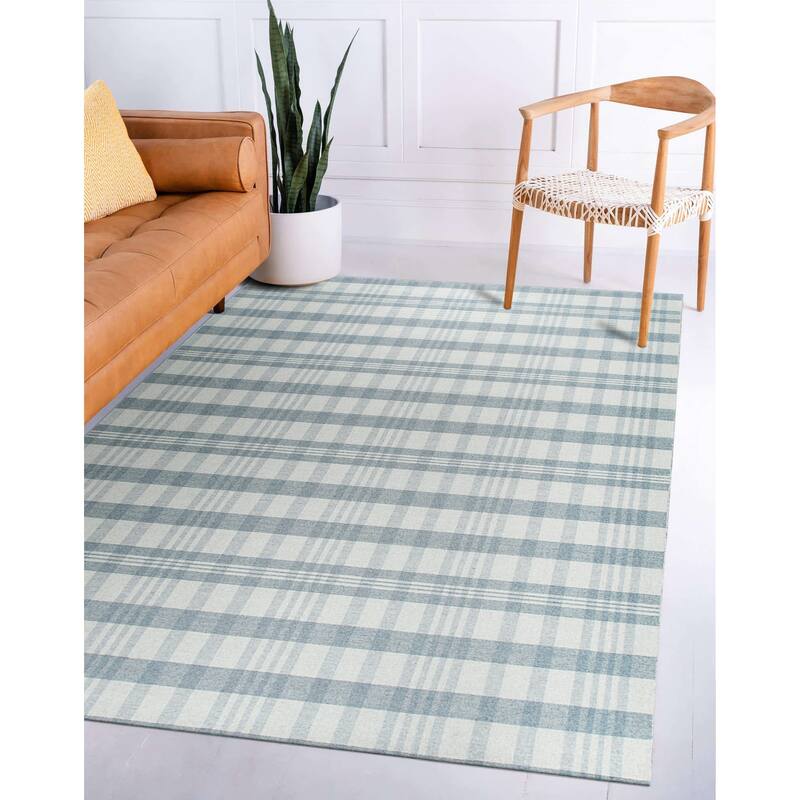 Gray Transitional Geometric Reversible Plaid Area Rug