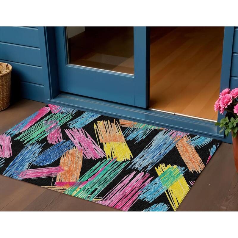 HomeRoots Striped Contemporary Rectangle Outdoor Rug - 3' x 5'