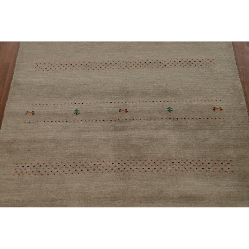 Hand Knotted Oriental 100% Wool Carpet Tribal Tribal Beige & Ivories Gabbeh Area Rug - 6' 6'' X 4' 7''