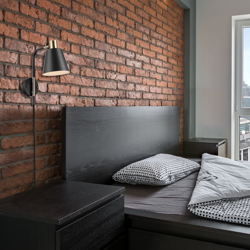 Bellevue GEWS12811 Draco Single Light 14" Tall Hardwired or Plug-In