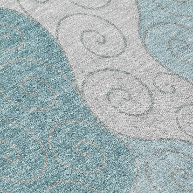 Machine Washable Indoor/ Outdoor Swirly Chantille Rug