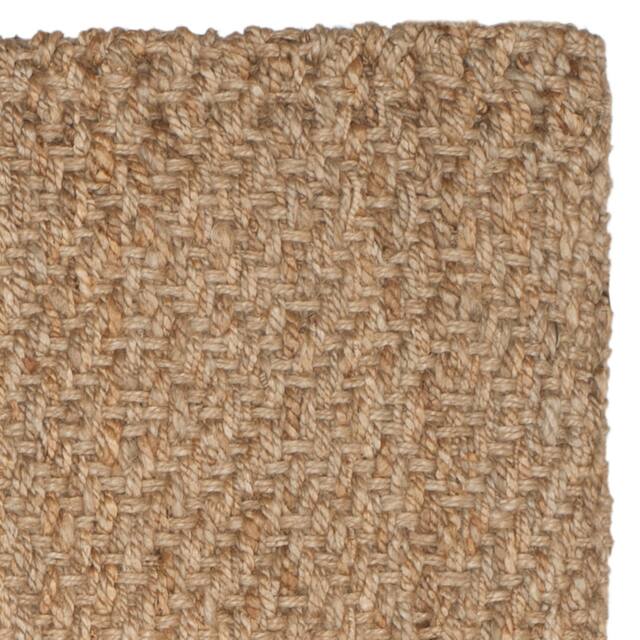 SAFAVIEH Handmade Natural Fiber Svana Jute Rug