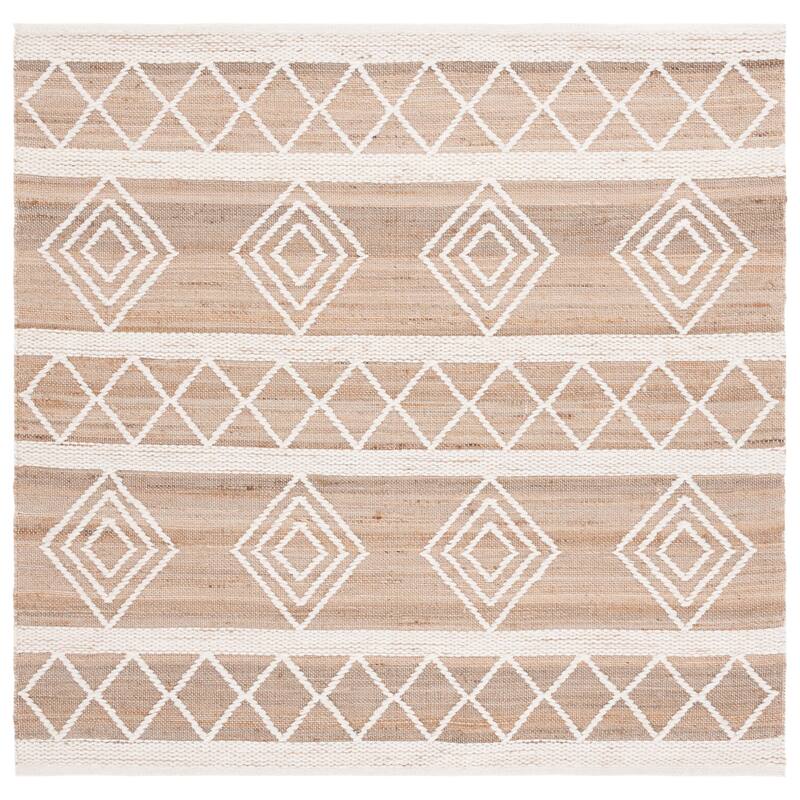 SAFAVIEH Handmade Natural Fiber Marin Casual Jute Rug.