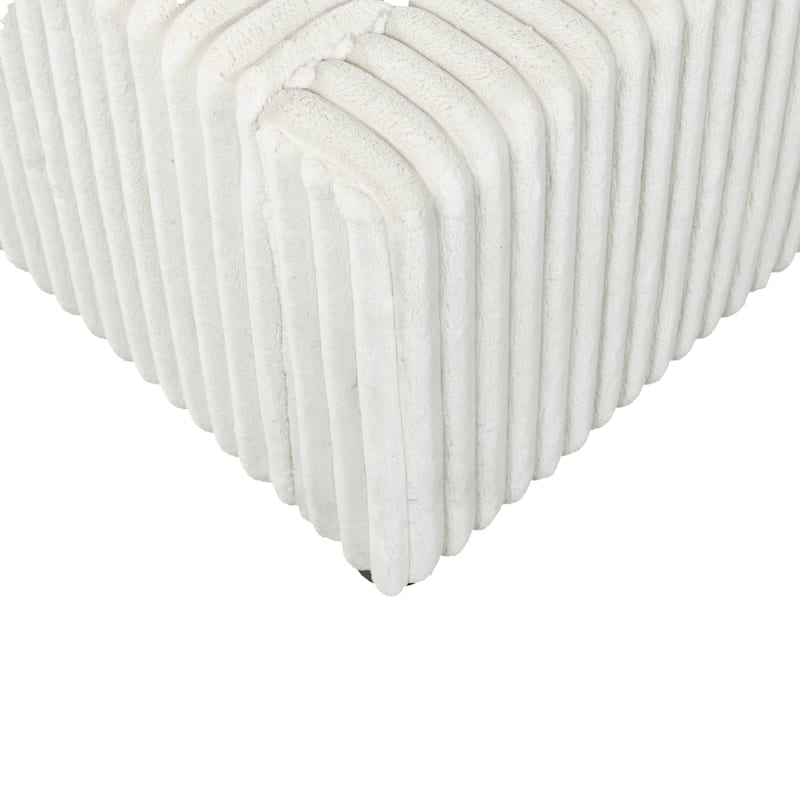 SAFAVIEH Couture Mallika Plush Corduroy Bed.