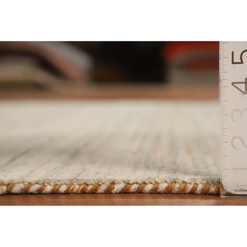 Hand Knotted Oriental 100% Wool Carpet Tribal Tribal Beige & Ivories Gabbeh Area Rug - 7' 10'' X 5' 1''