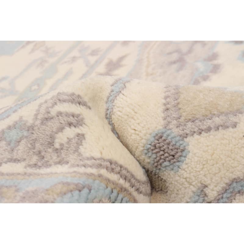 ECARPETGALLERY Hand-knotted Royal Oushak Cream Wool Rug - 8'1 x 8'1