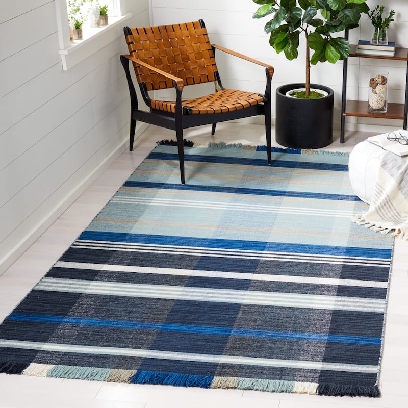 SAFAVIEH Striped Kilim Irsila Wool Fringe Rug - 6' x 9' - Navy/Charcoal