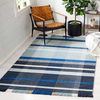 SAFAVIEH Striped Kilim Irsila Wool Fringe Rug