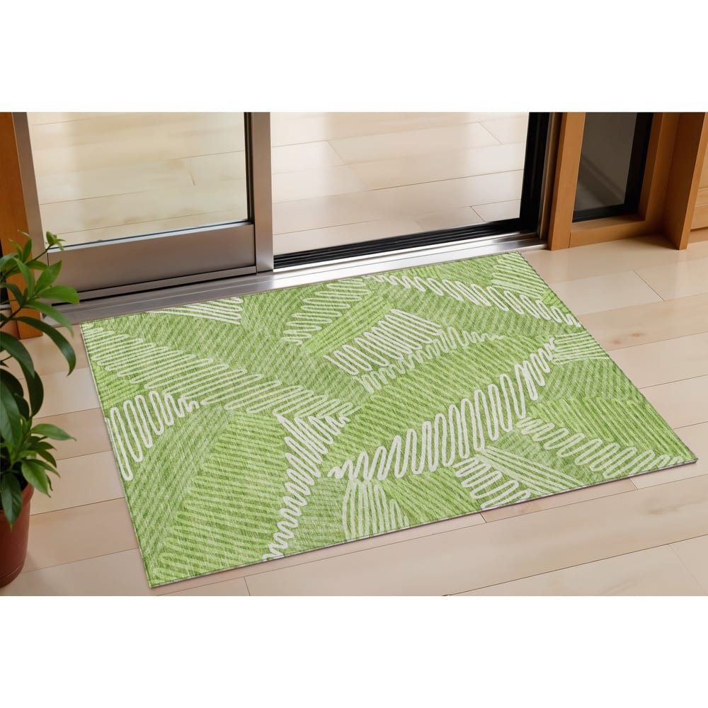 HomeRoots Floral Transitional Rectangle Outdoor Rug