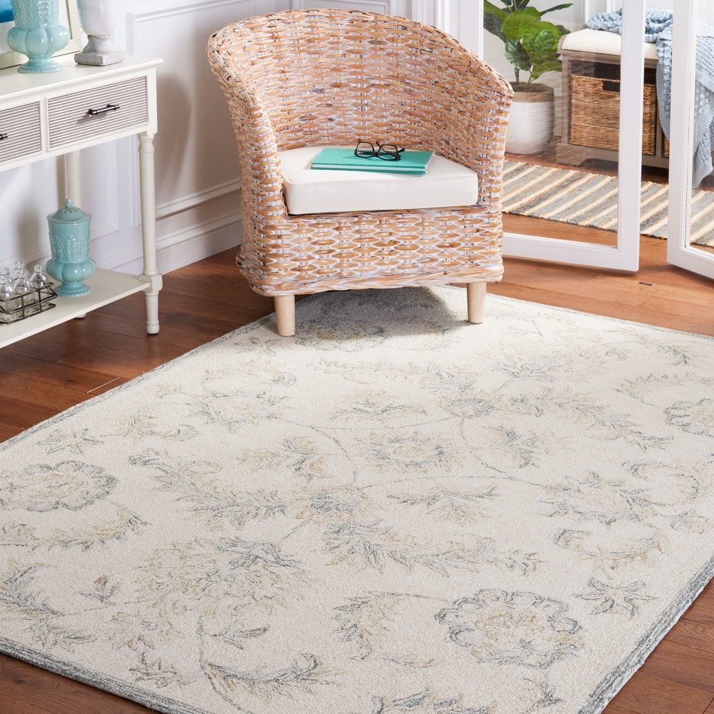 Martha Stewart by SAFAVIEH Handmade Liubomila Wool Rug