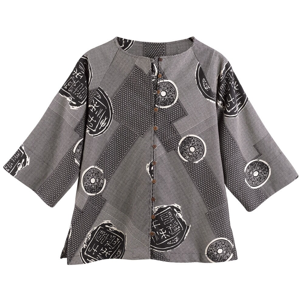 Shop Women S Coconut Button Jacket Black White Asian Inspired Print Overstock 16703317