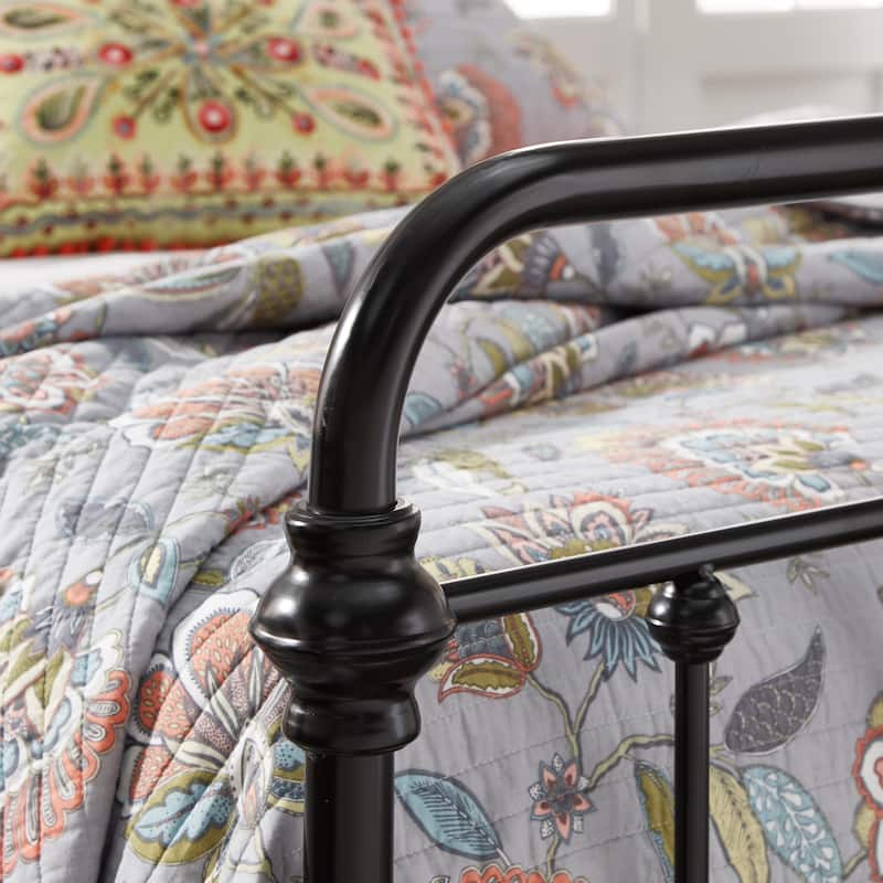 Giselle Victorian Iron Metal Bed by iNSPIRE Q Classic