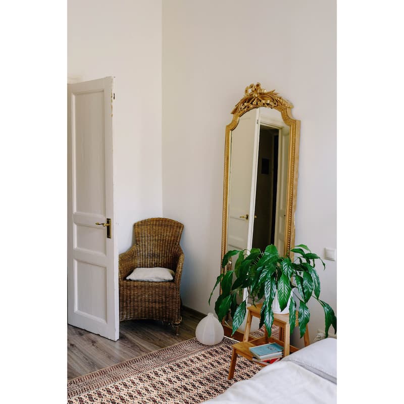 ECARPETGALLERY Hand-knotted Teimani Tan Wool Rug - 4'0 x 6'4