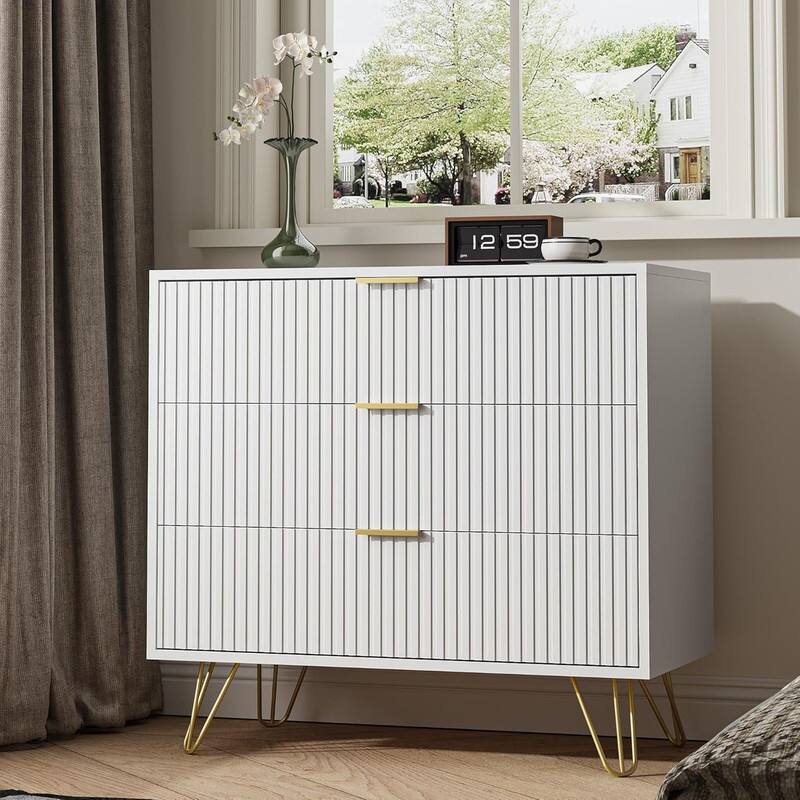 FURNIWAY Fluted Drawer Dresser for Bedroom