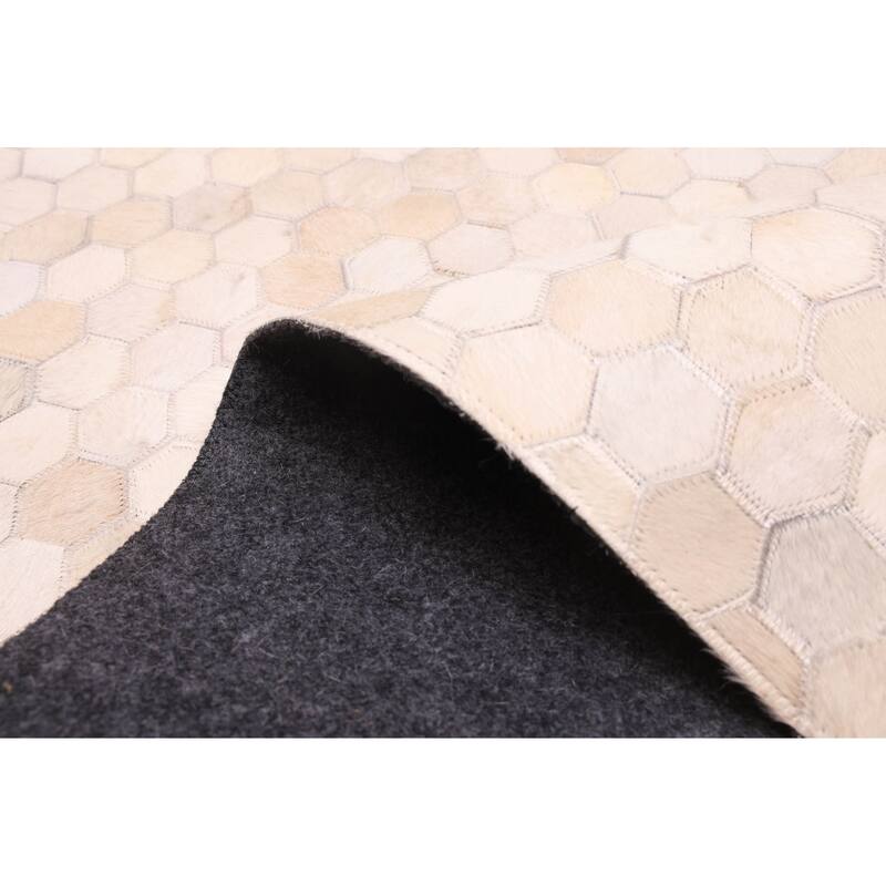 ECARPETGALLERY Handmade Cowhide Patchwork Cream Leather Rug - 8'0 x 10'0
