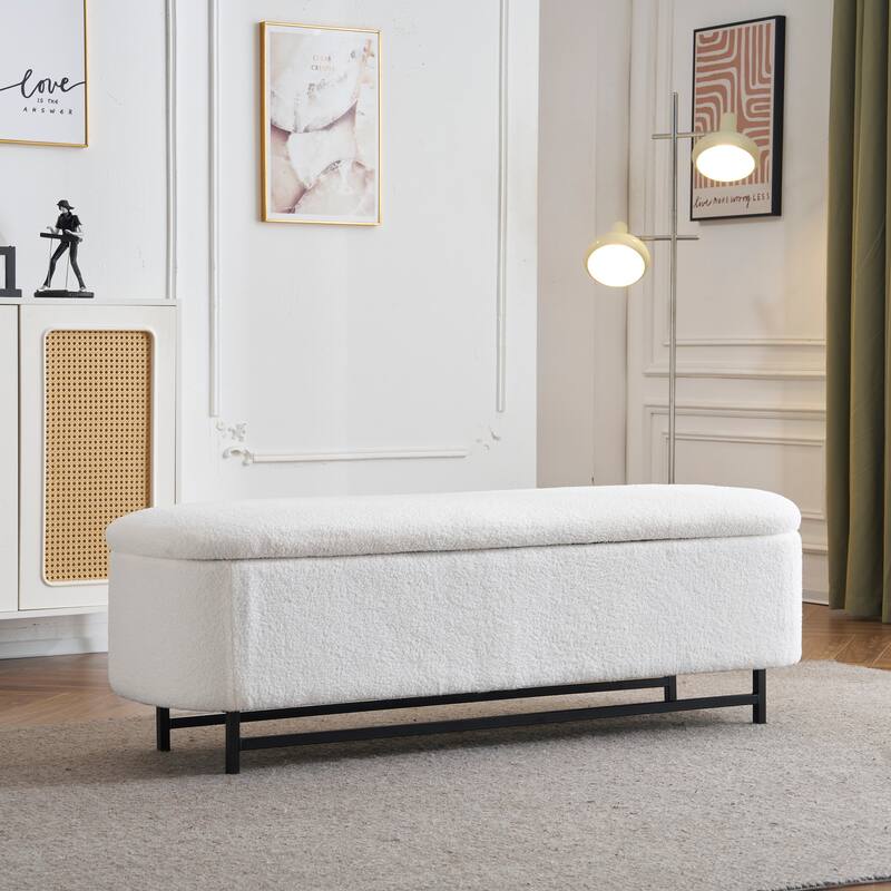 Elegant Ottoman with Spacious Storage Function