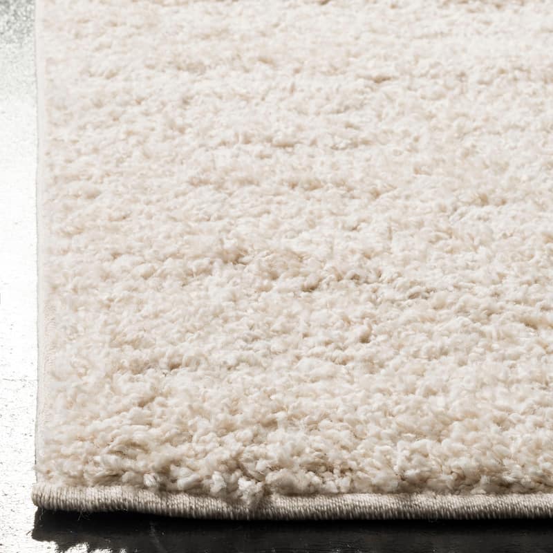 SAFAVIEH New York Shag Rixte 1.2-inch Thick Rug