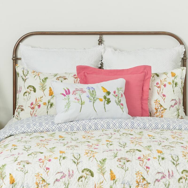 Genevieve Floral Botanical Quilt Set