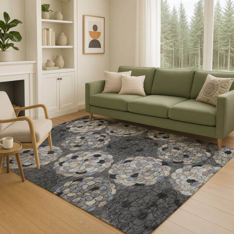 Machine Washable Indoor/ Outdoor Mosaic Cluster Chantille Rug