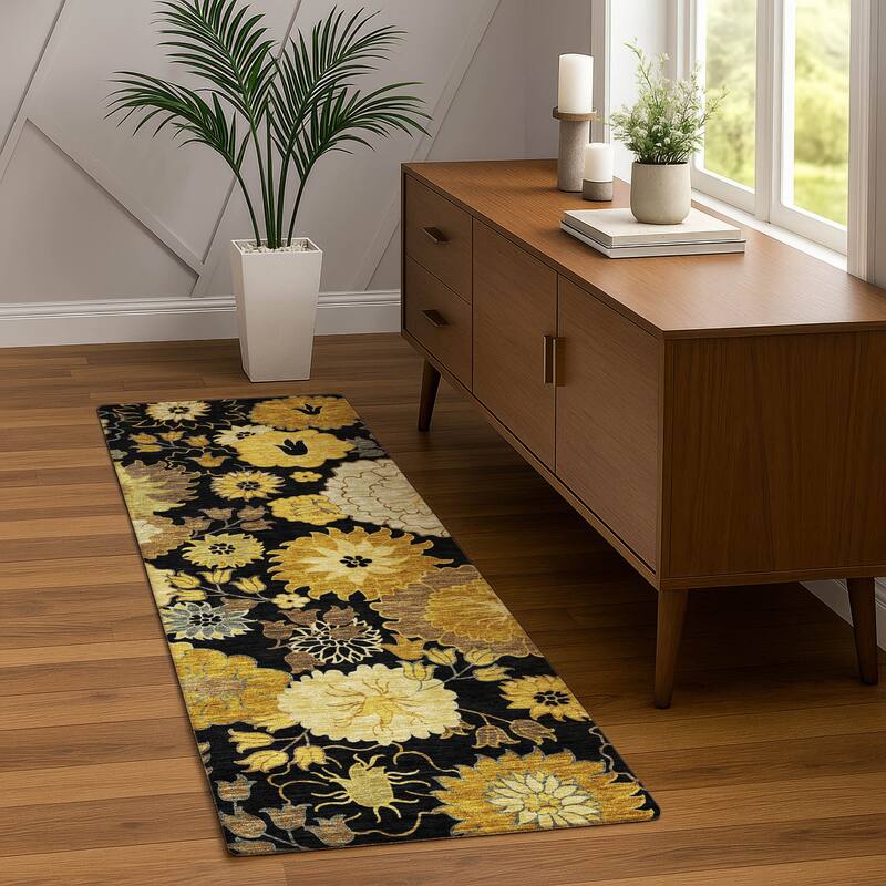 Machine Washable Indoor/ Outdoor Modern Floral Chantille Rug