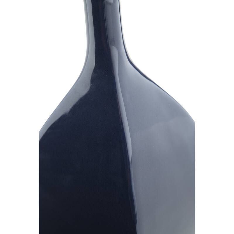 Signature Design by Ashley Abtinson Navy Vase