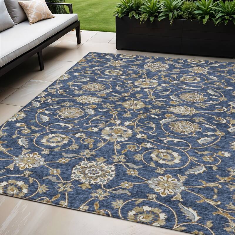 HomeRoots Moroccan Transitional Rectangle Outdoor Rug - 5' X 8'
