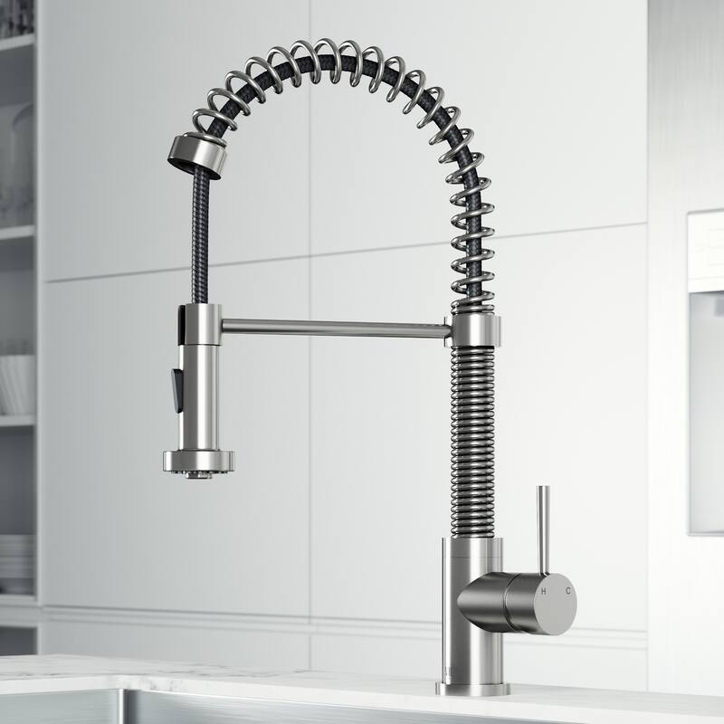VIGO Edison 19" H Single Handle Pull-Down Sprayer Kitchen Faucet