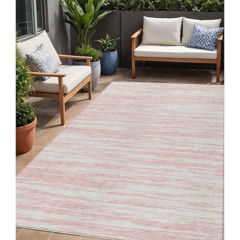 HomeRoots Abstract Modern Rectangle Outdoor Rug - 5' X 8'