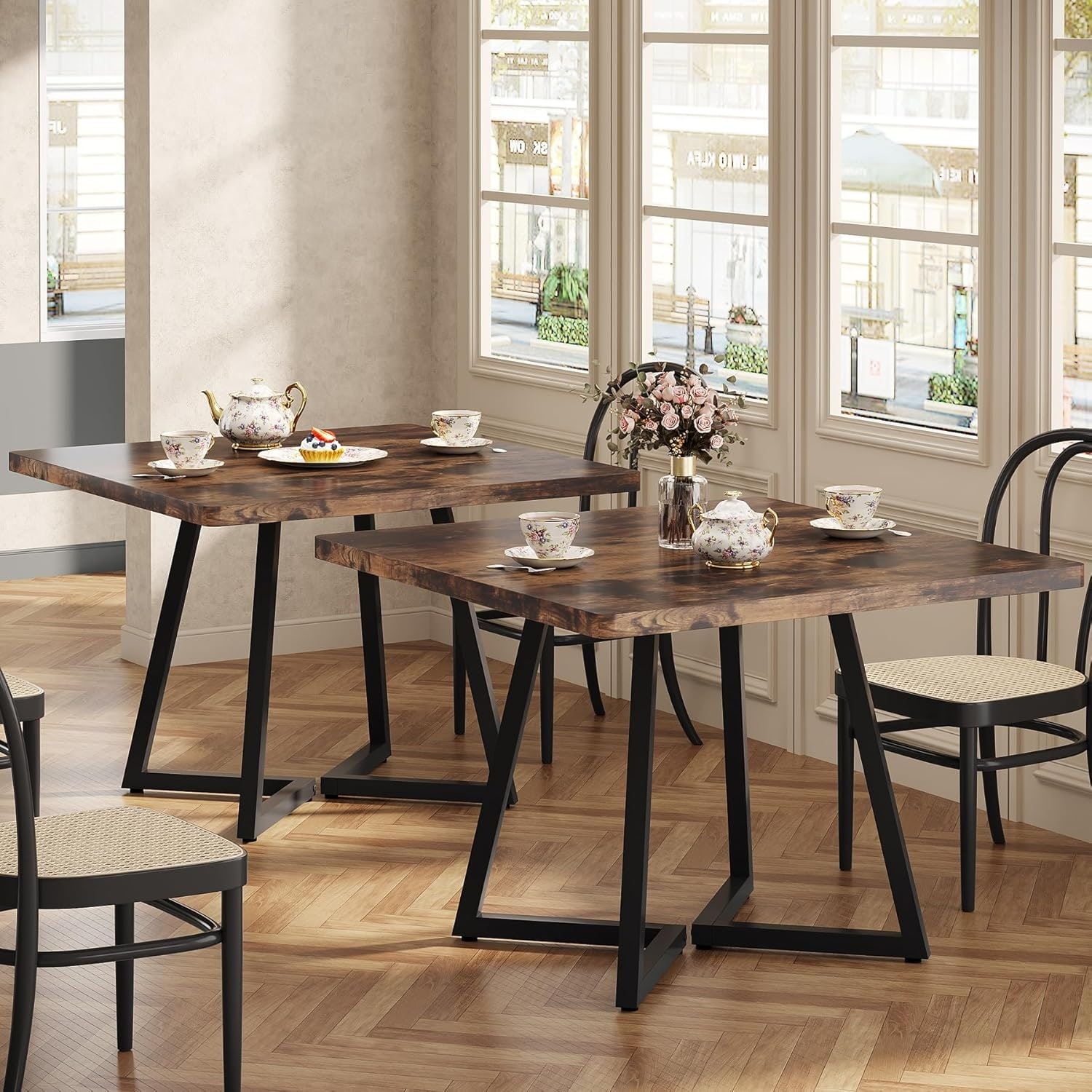 Square-Dining-Table-Set,-
