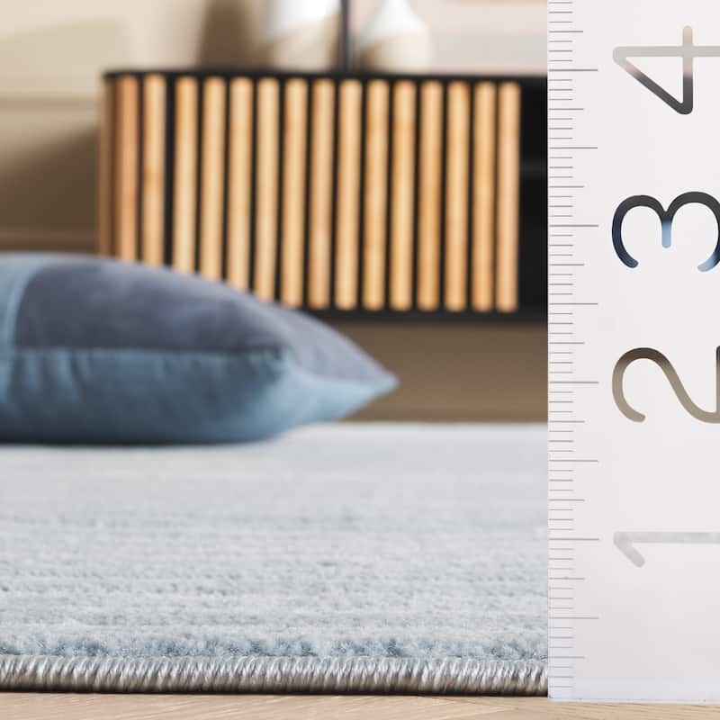 SAFAVIEH Selena Brunetta Modern Contemporary Rug