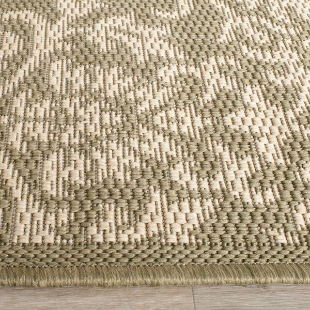 SAFAVIEH Courtyard Bettylou Indoor/ Outdoor Damask Area Rug