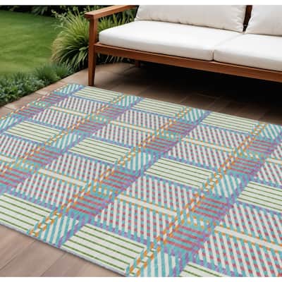HomeRoots Plaid Transitional Rectangle Outdoor Rug