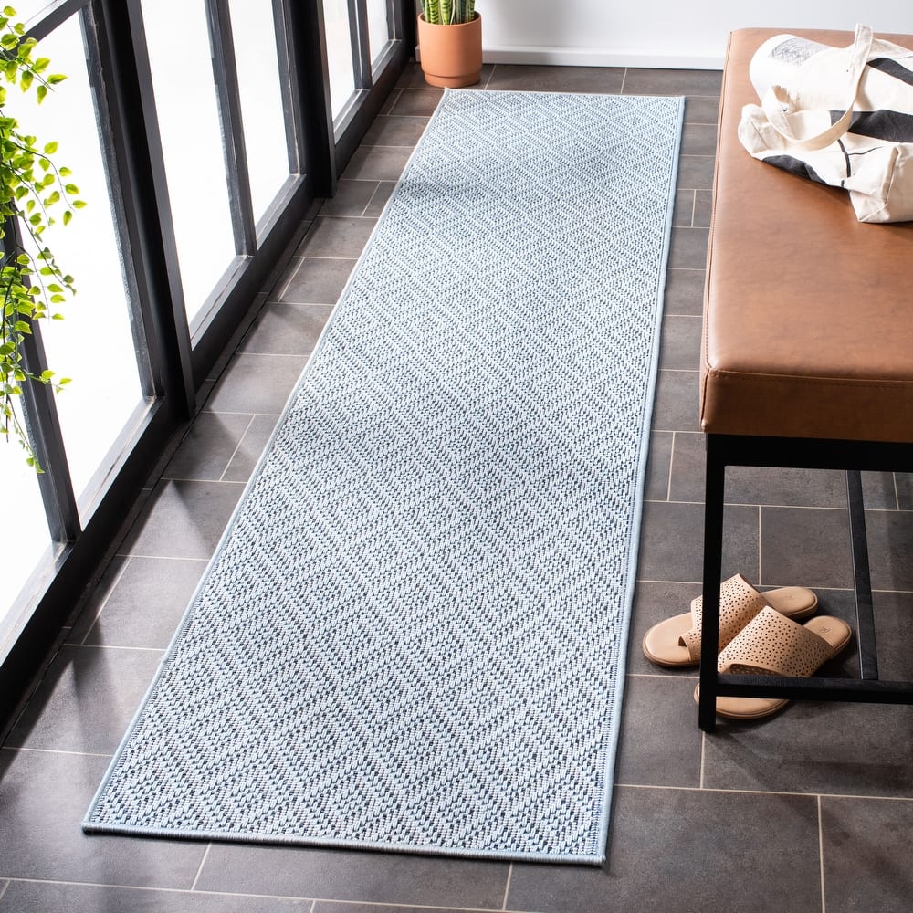 SAFAVIEH Bermuda Washable Elvy Indoor/ Outdoor Waterproof Rug