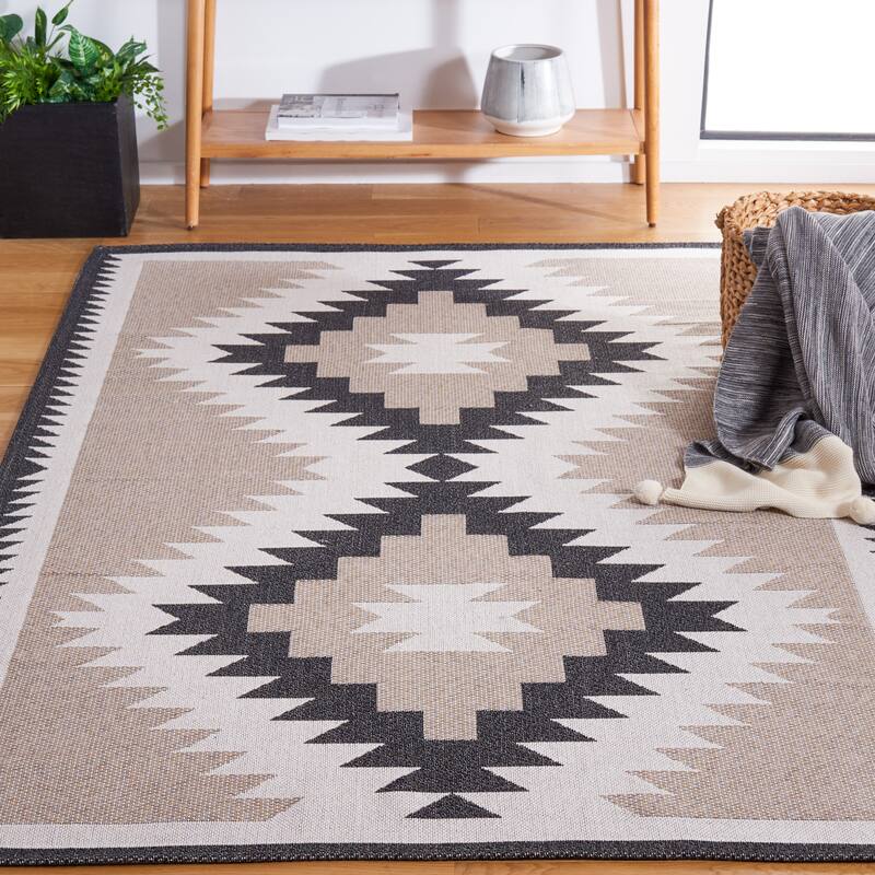 SAFAVIEH Augustine Sharie Moroccan Boho Tribal Rug - 8' x 10' - Beige/Black