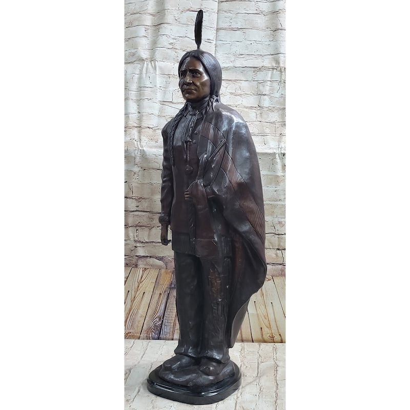 Hot Cast Bronze Native American Indian Chief Sculpture Statue Figure After C.M. Russell